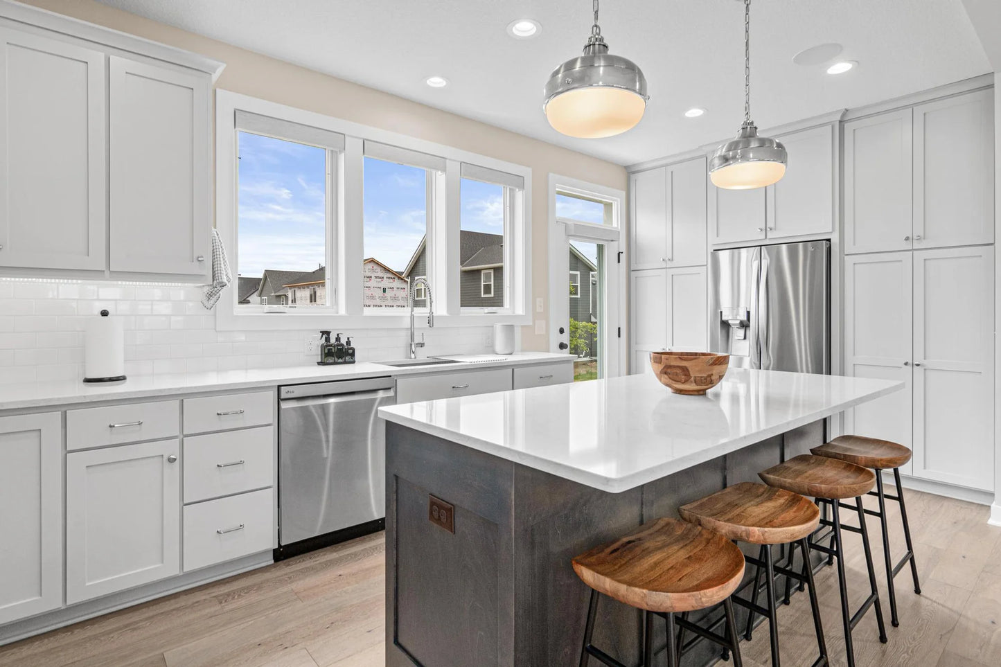 5068 Airlake Draw , Woodbury, MN 55129