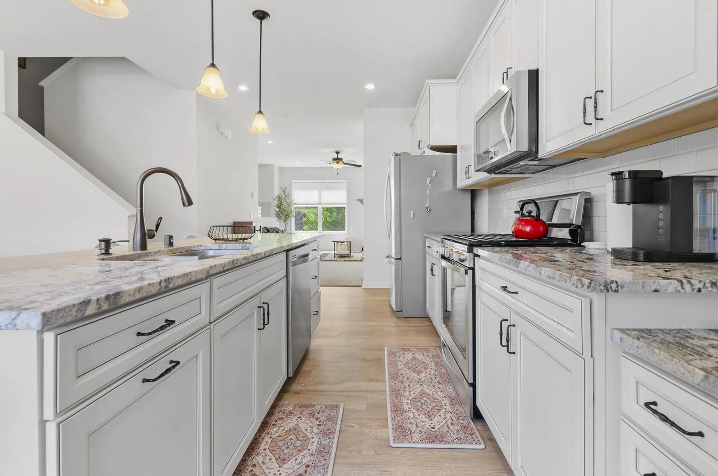 4016 River Valley Way, Eagan, MN 55122