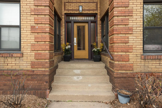 1828 Clinton Avenue, Minneapolis, MN 55404