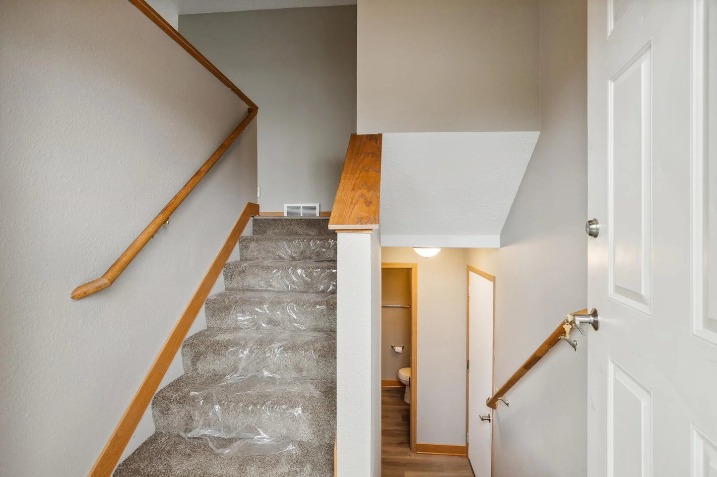 1100 Honeysuckle Lane, Hastings, MN 55033