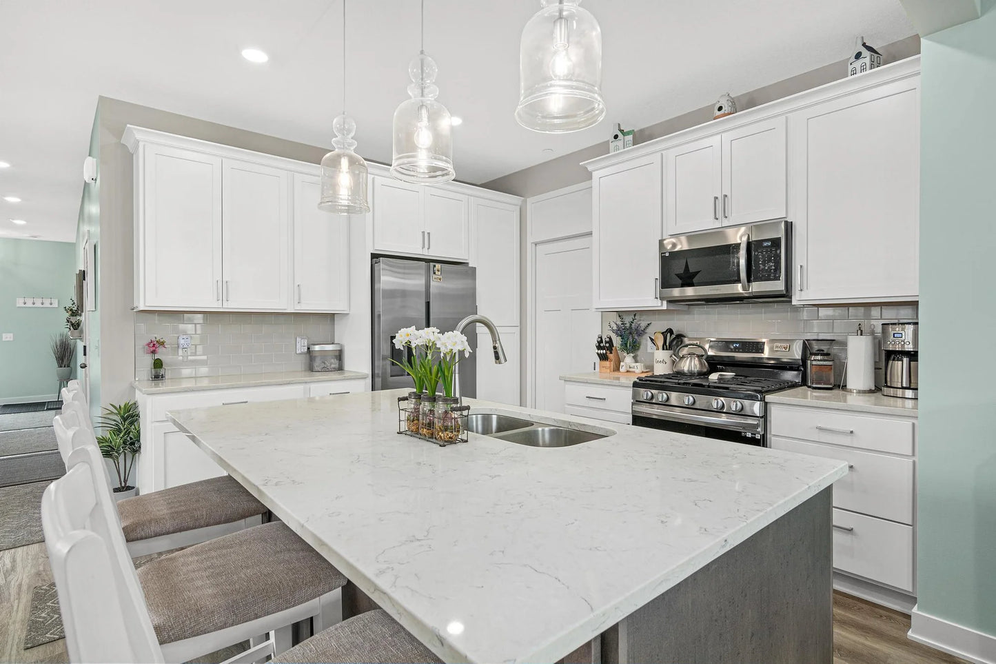 18165 Garland Path, Lakeville, MN 55044