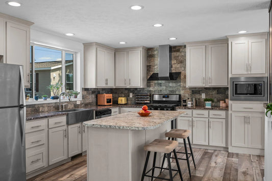 2501 Lowry Avenue, Saint Anthony, MN 55418