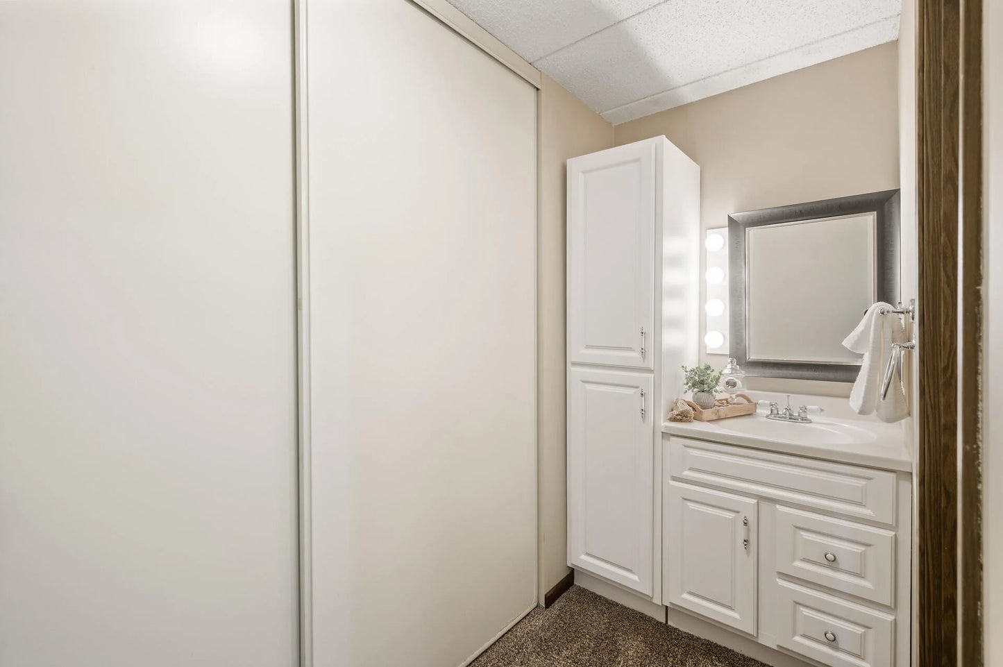 3320 Louisiana Avenue, Saint Louis Park, MN 55426