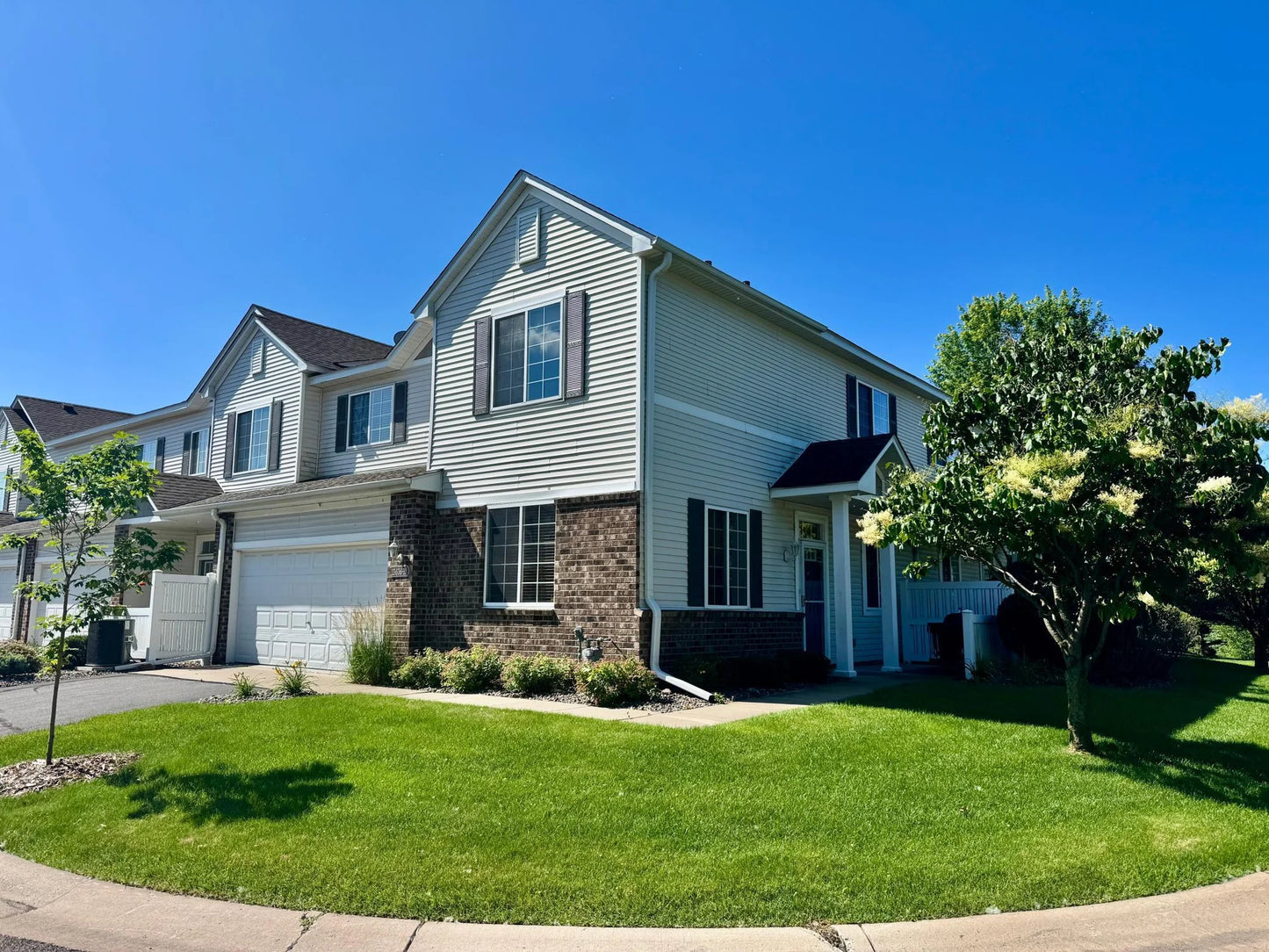 15656 Emerald Drive, Hugo, MN 55038