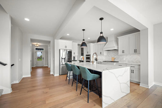 4805 Comstock Lane, Plymouth, MN 55446