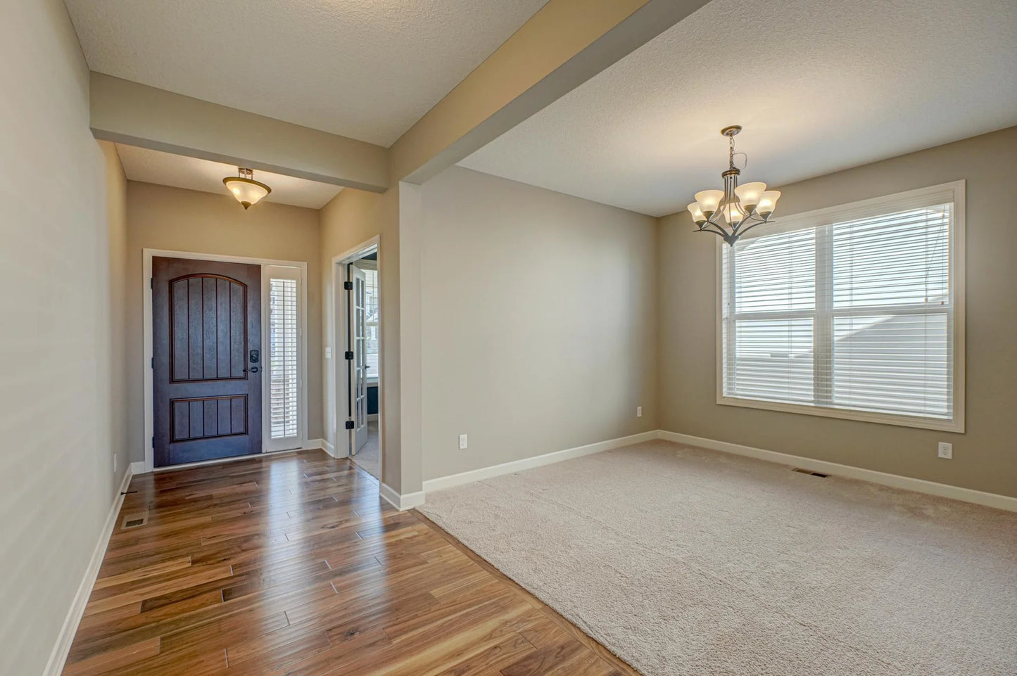 4764 Ashton Curve, Woodbury, MN 55129