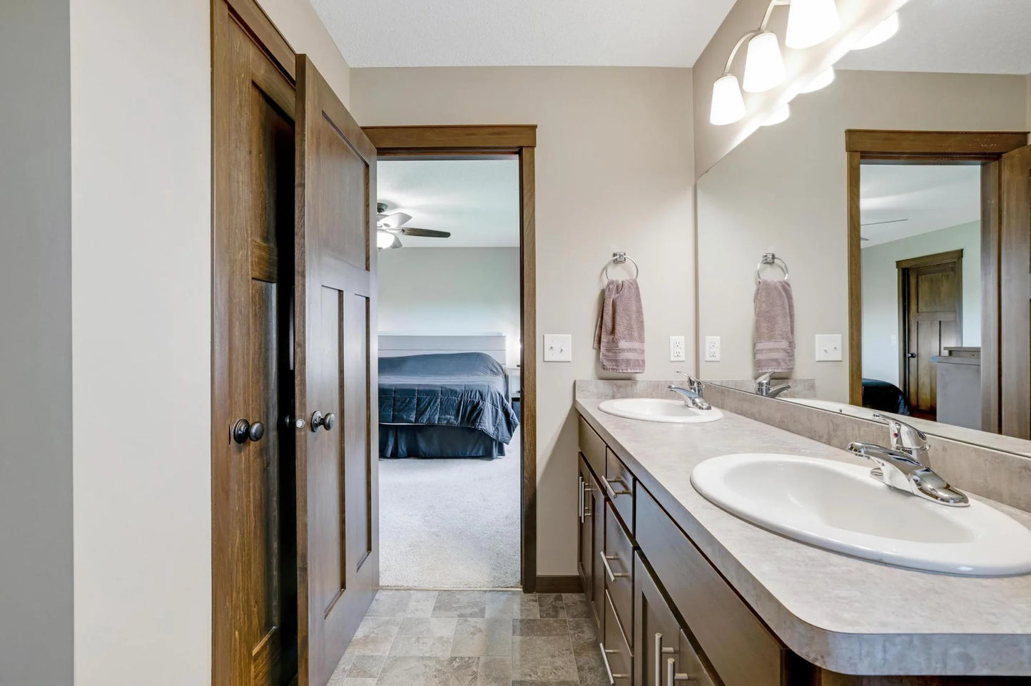 1035 Emerald Street, Hanover, MN 55341