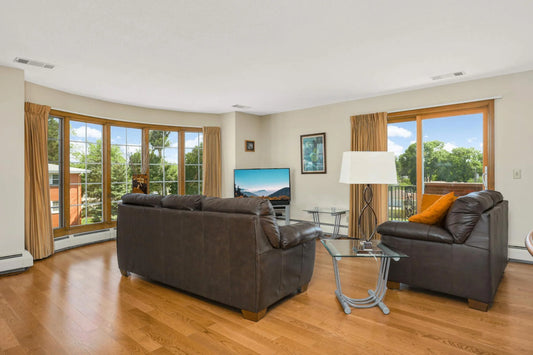 6300 Xerxes Avenue, Edina, MN 55423