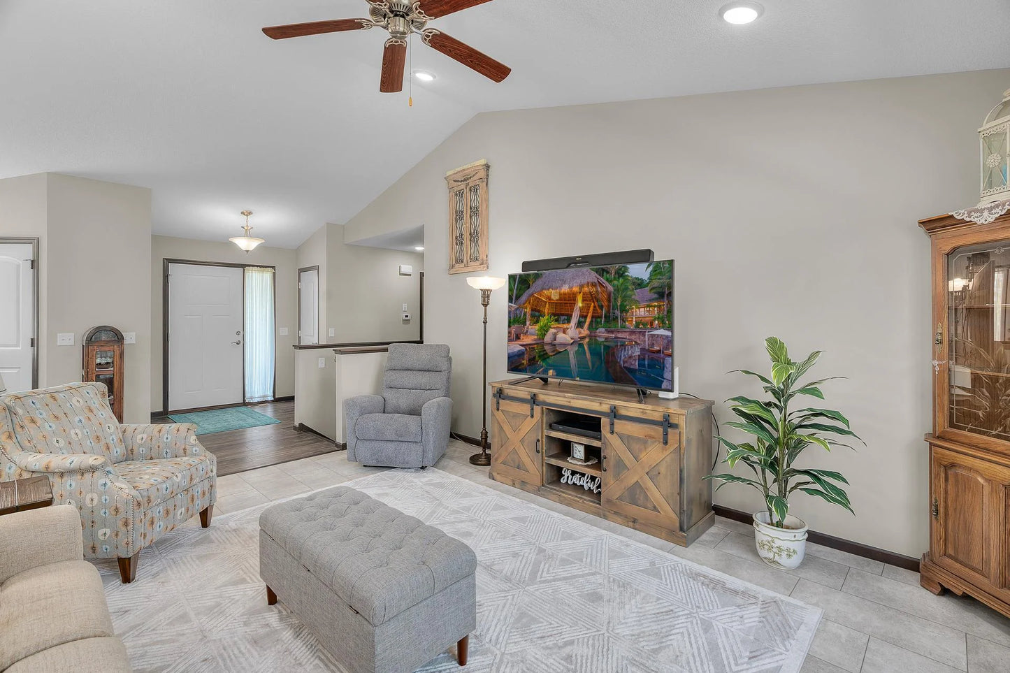 5234 Sundial Lane, Woodbury, MN 55129