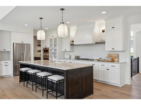 25560 Smithtown Road, Shorewood, MN 55331