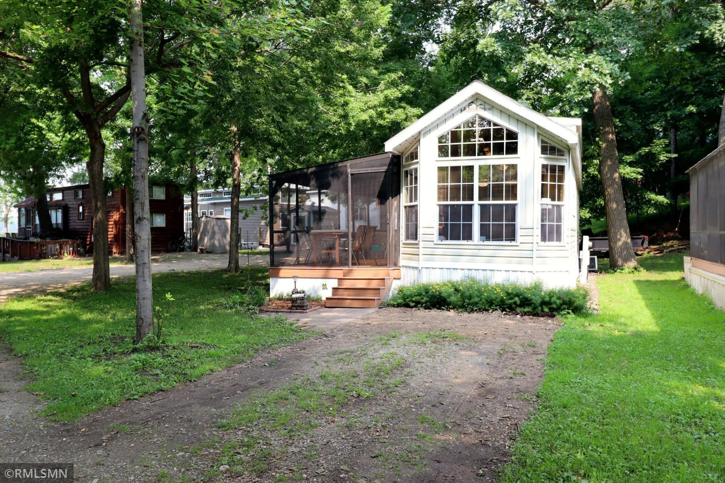 10255 Nevens Avenue, South Haven, MN 55382