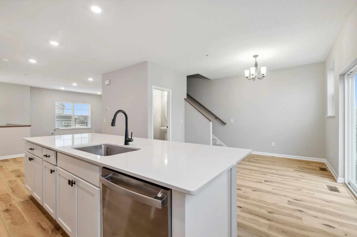 6746 Wildflower Way, Minnetrista, MN 55331