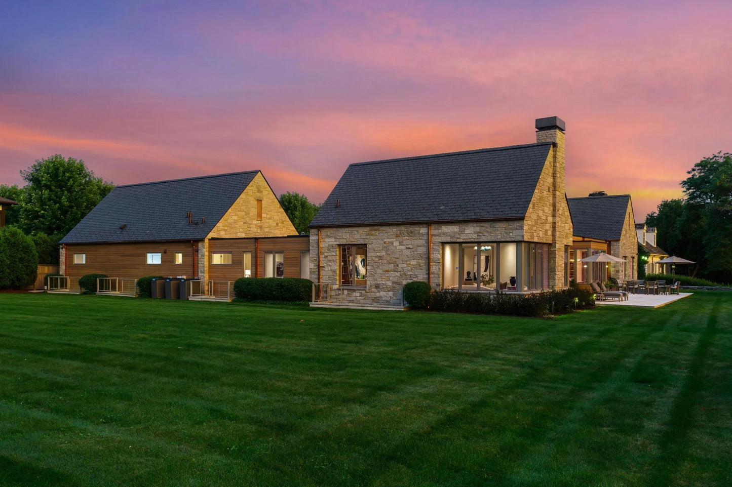 2505 Lake Of The Isles Parkway, Minneapolis, MN 55405
