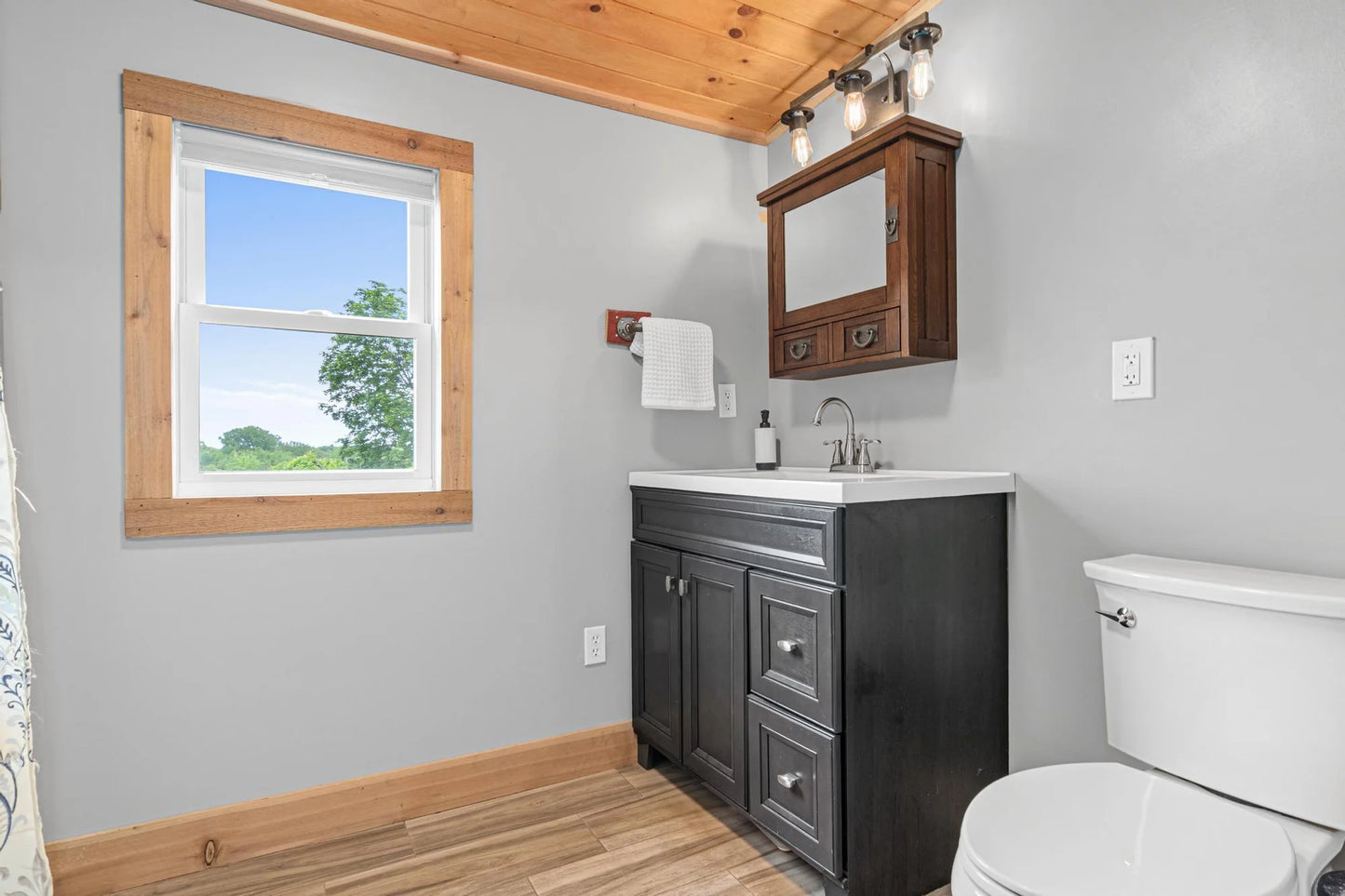 2565 Highland Road, Minnetrista, MN 55359
