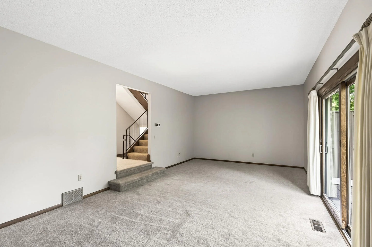 10306 Berkshire Road, Bloomington, MN 55437