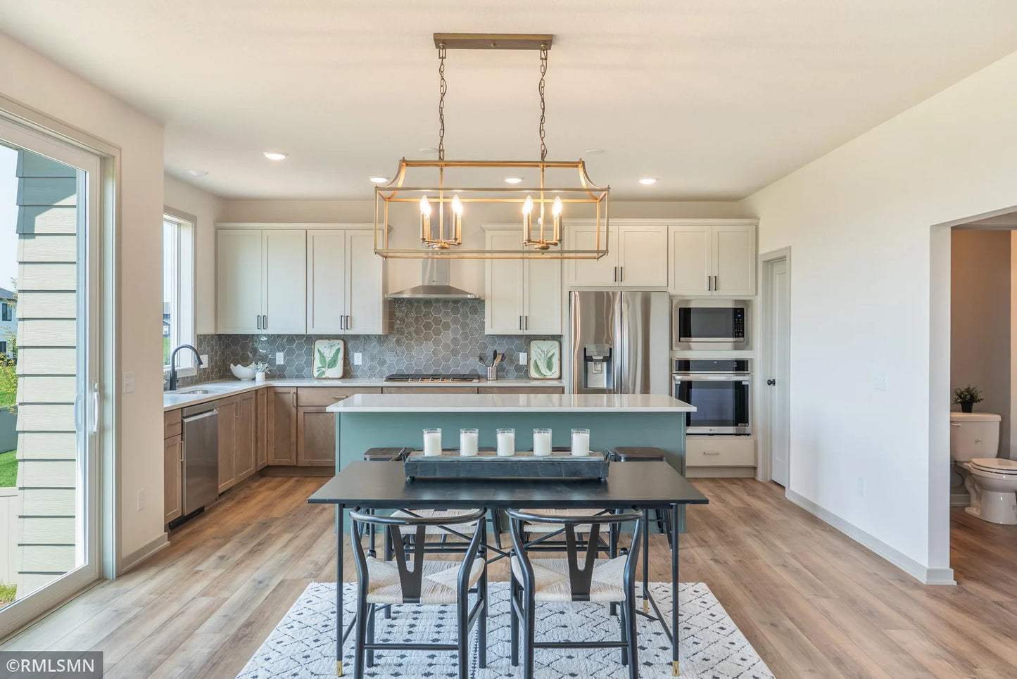 5036 Airlake Draw , Woodbury, MN 55129