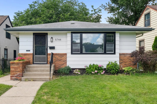 5744 22nd Avenue, Minneapolis, MN 55417