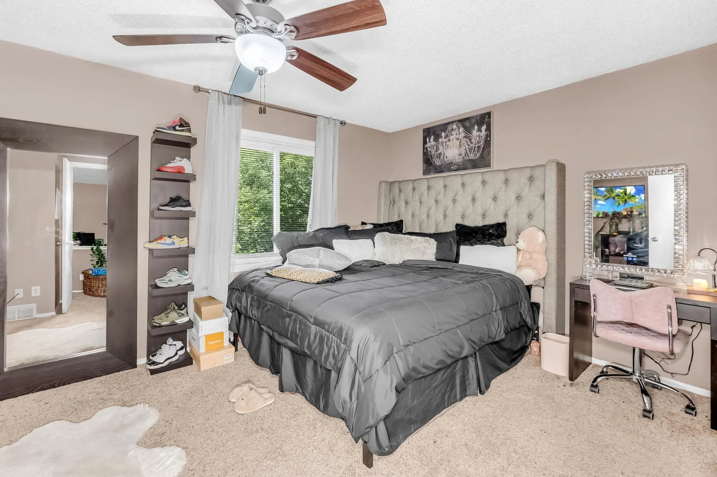 5225 Xenia Avenue, Crystal, MN 55429