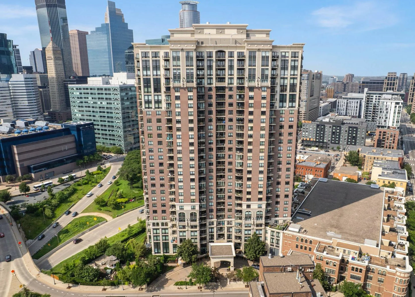 500 Grant Street, Minneapolis, MN 55404