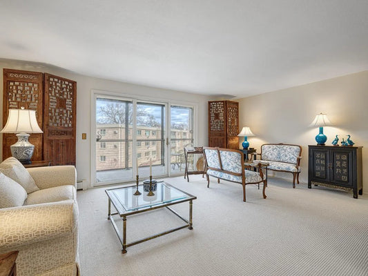 4360 Brookside Court, Edina, MN 55436