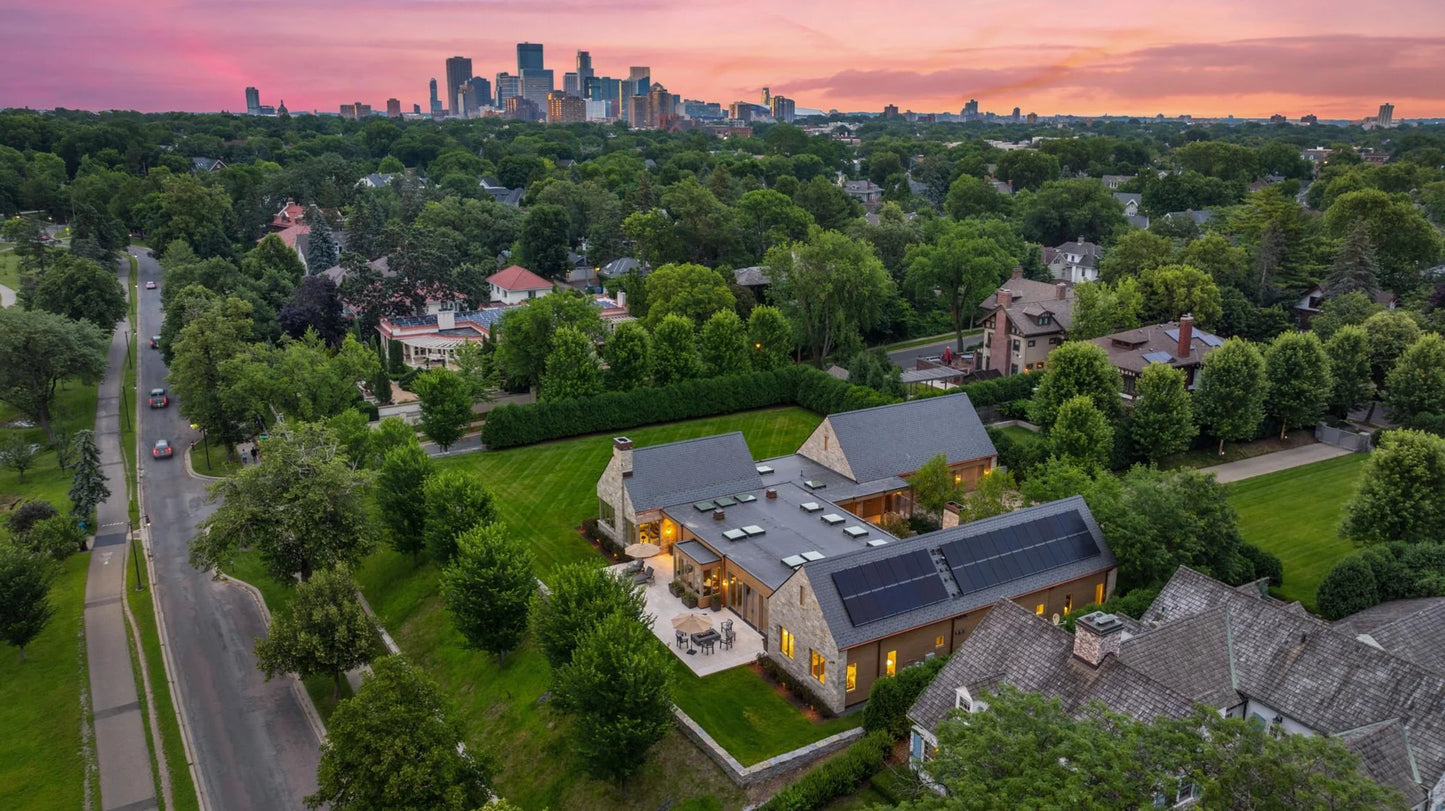 2505 Lake Of The Isles Parkway, Minneapolis, MN 55405