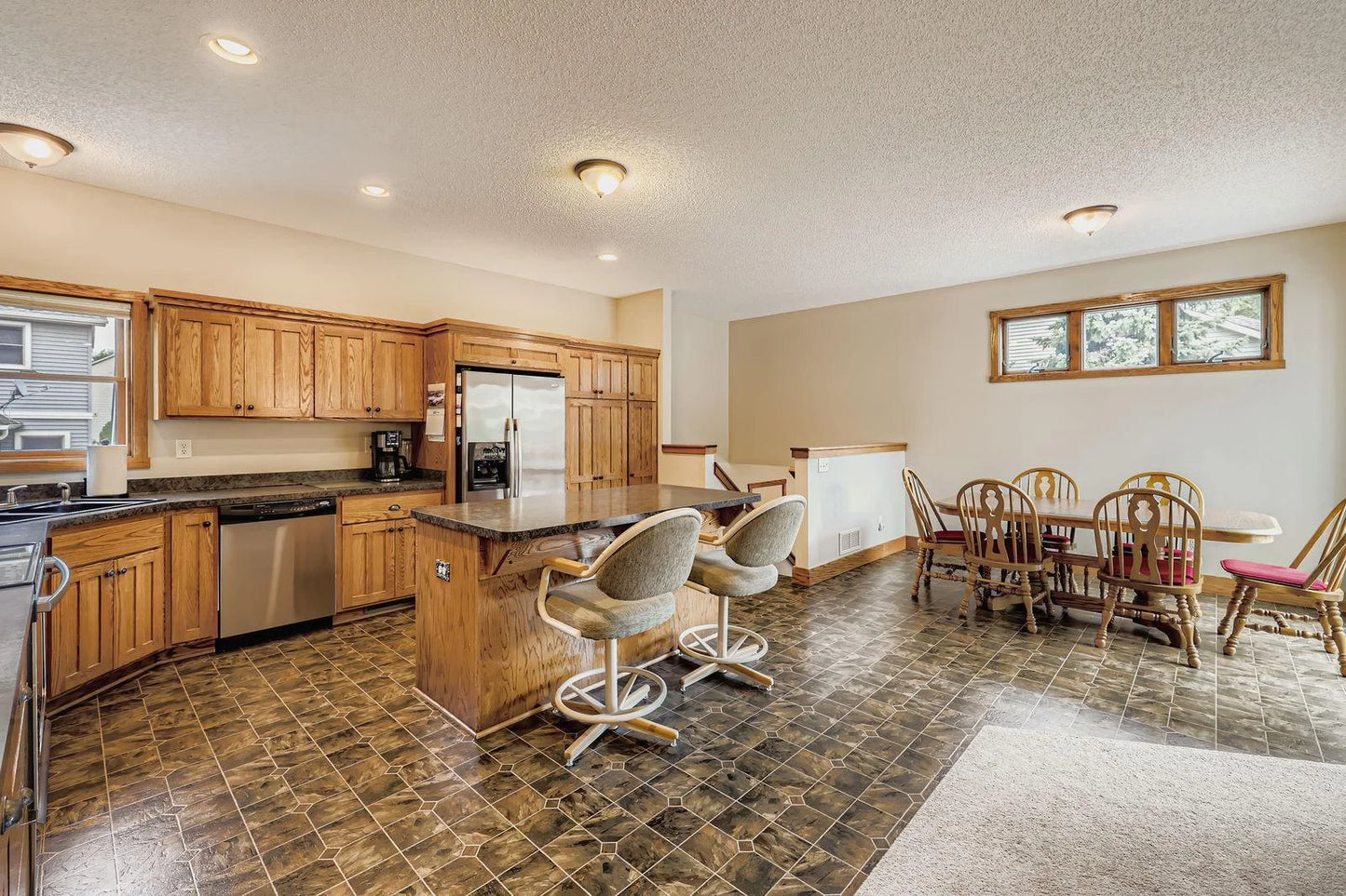 540 Creek Drive, Champlin, MN 55316
