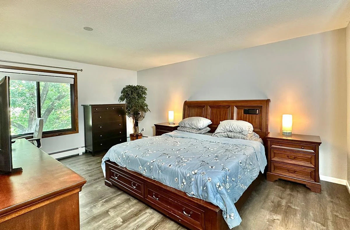 7510 Cahill Road, Edina, MN 55439