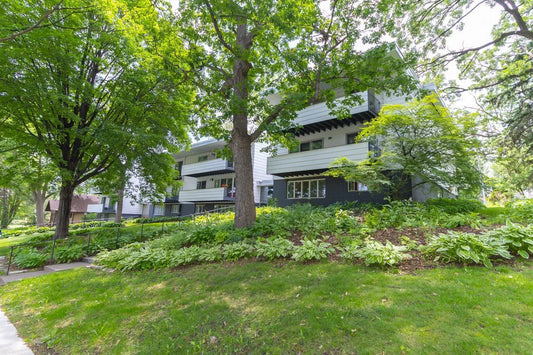 1269 Cleveland Avenue, Saint Paul, MN 55108