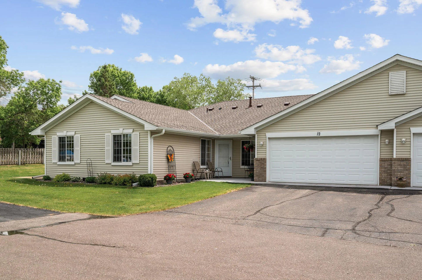 12 3rd Street, Saint Michael, MN 55376