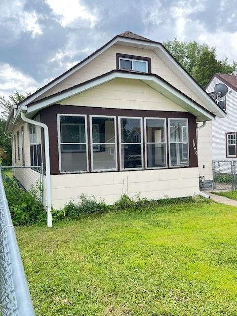 1040 Cumberland Street, Saint Paul, MN 55117