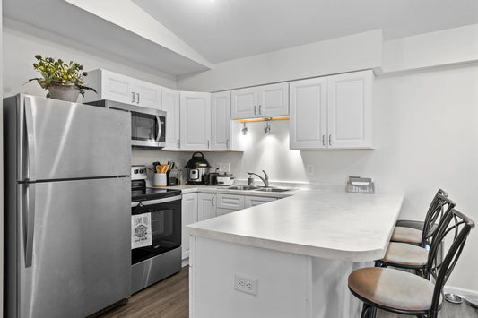 1030 Pond View Court, Vadnais Heights, MN 55127