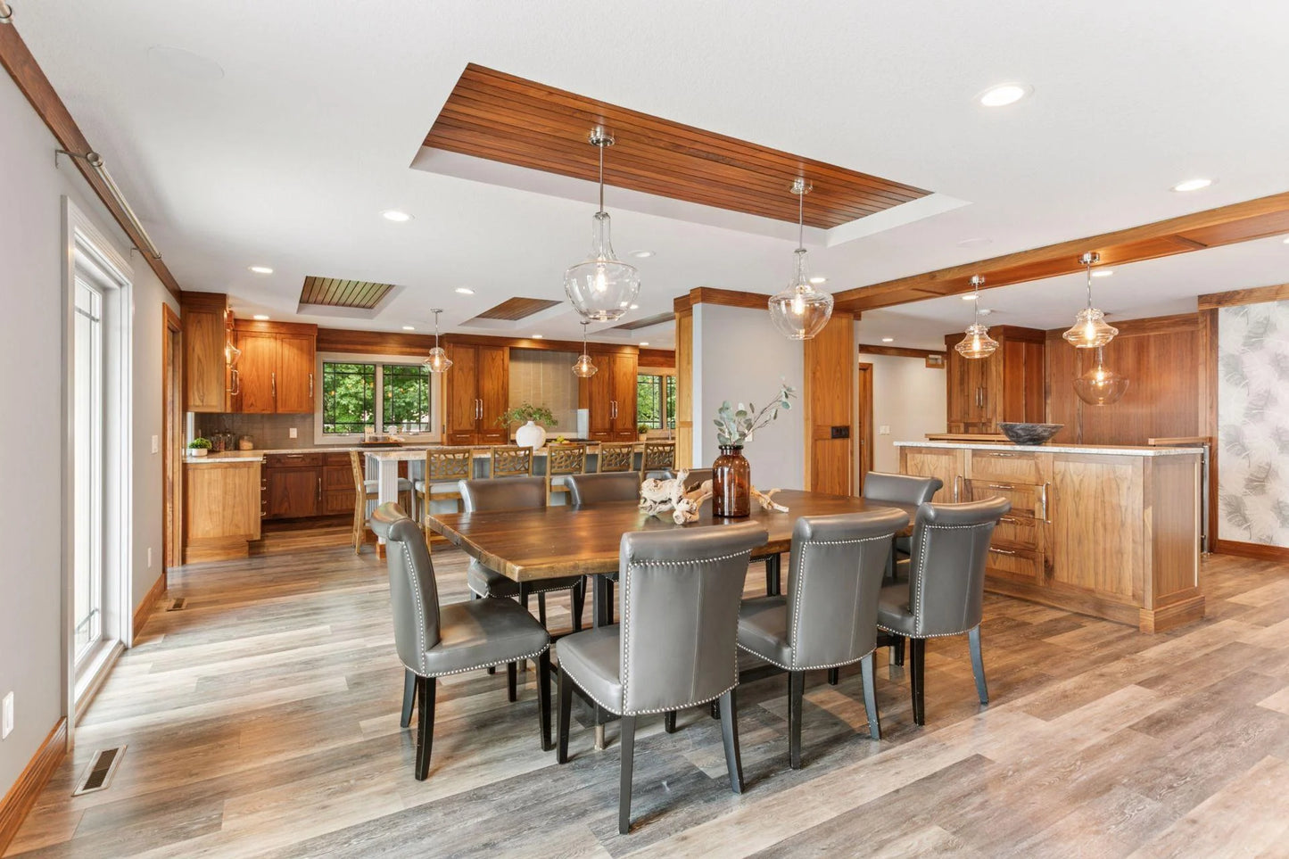 17870 Breezy Point Road, Woodland, MN 55391