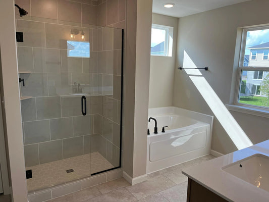 10374 Mcgregor Boulevard, Woodbury, MN 55129