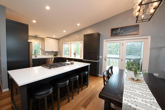 5910 Pineview Lane, Plymouth, MN 55442