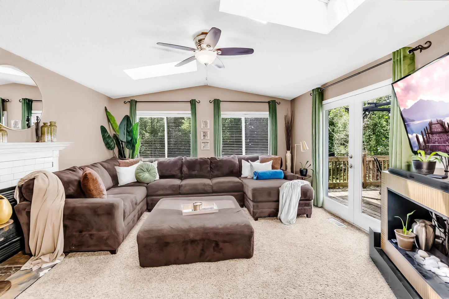 5225 Xenia Avenue, Crystal, MN 55429