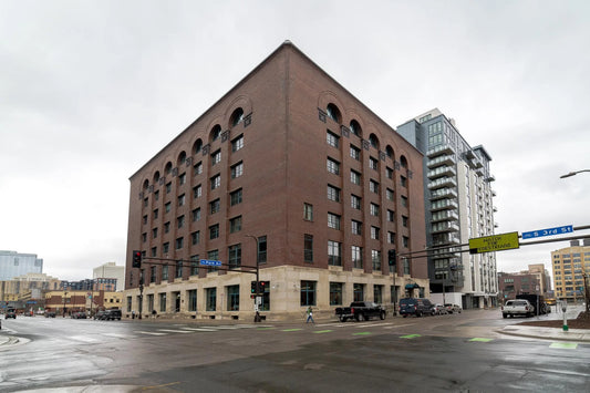 250 Park Avenue, Minneapolis, MN 55415