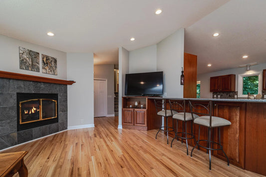 5900 Timberglade Drive, Bloomington, MN 55438