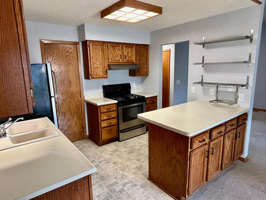 4378 Buckingham Court, Vadnais Heights, MN 55127
