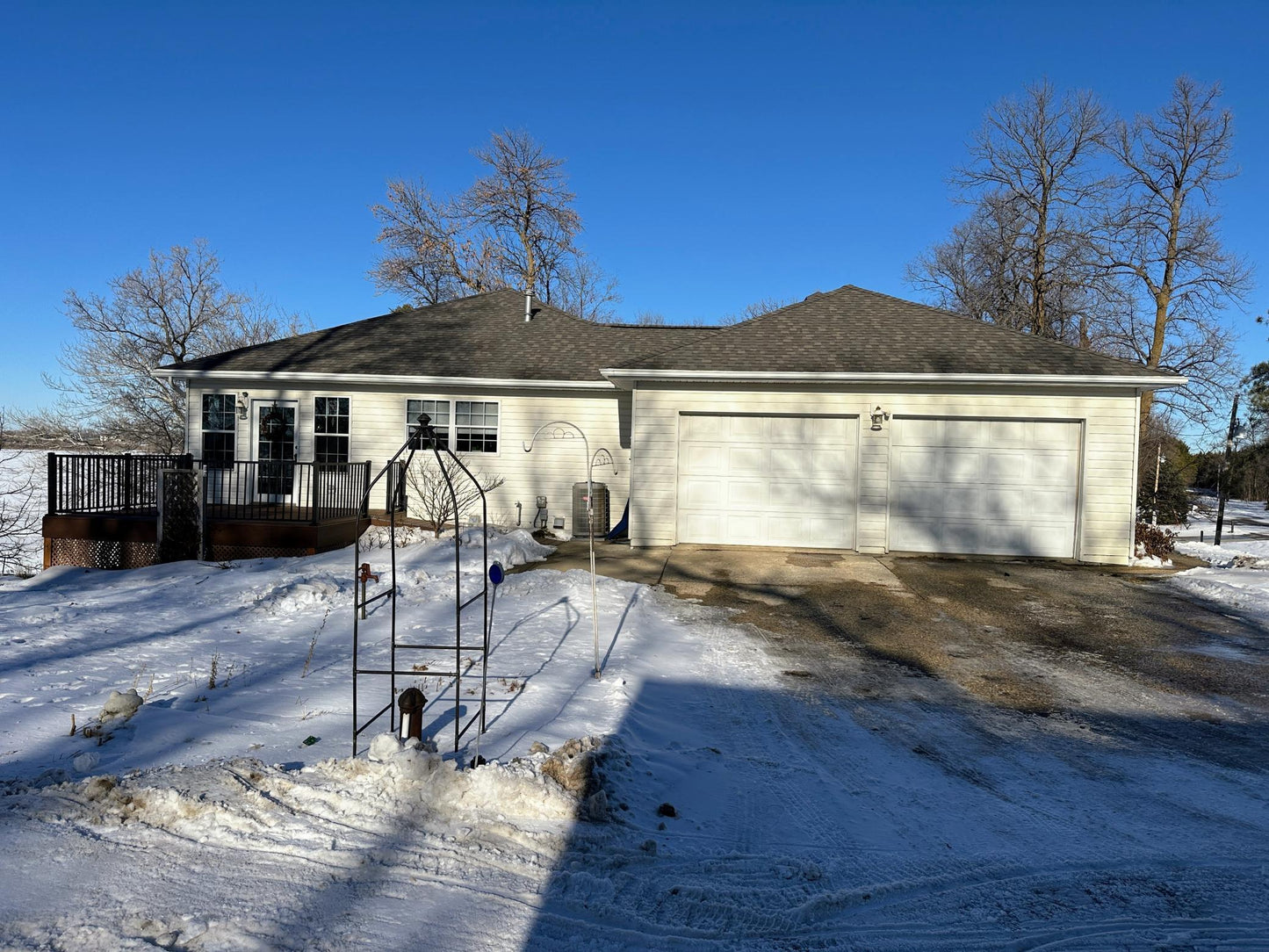 43561 Paul Lake Drive, Edna Twp, MN 56573