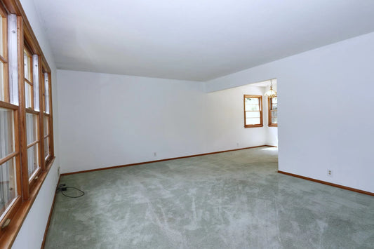 5043 Overlook Circle, Bloomington, MN 55437
