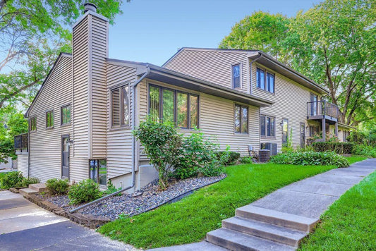 4387 Arden View Court, Arden Hills, MN 55112