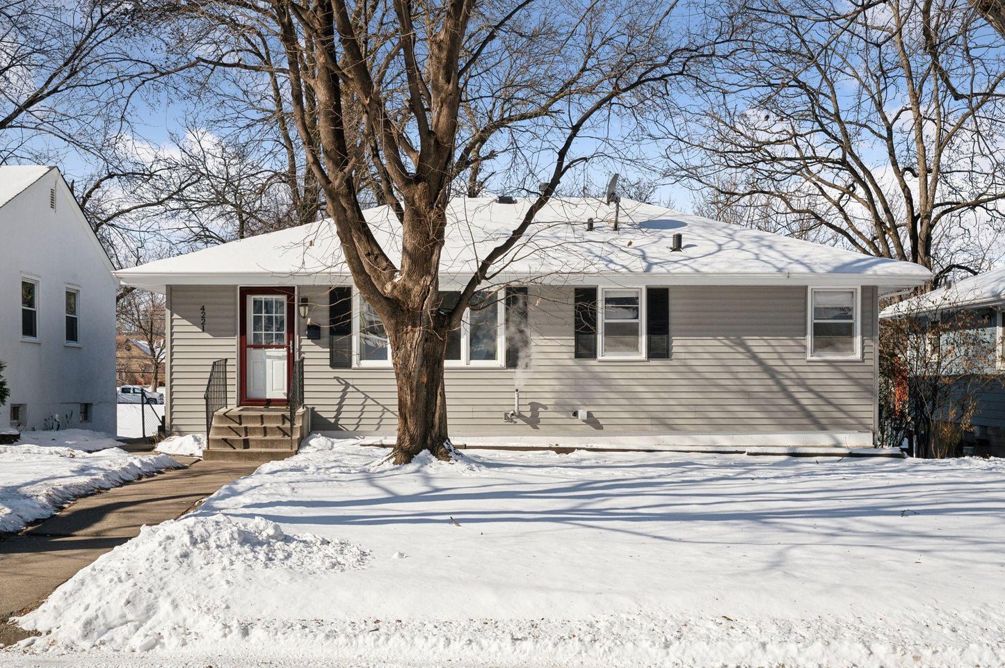 4221 France Avenue, Robbinsdale, MN 55422