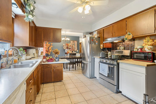 4355 Colorado Avenue, Crystal, MN 55422