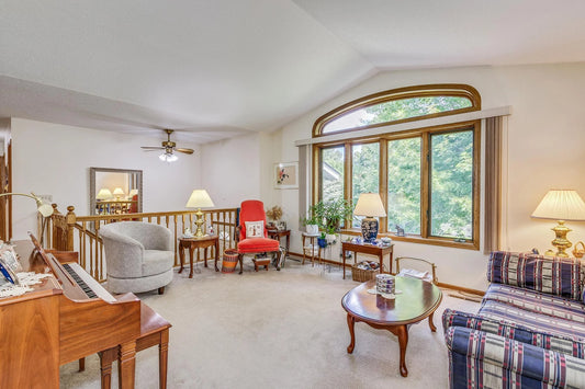 2556 Sumac Circle, White Bear Lake, MN 55110