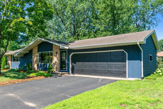 4775 Victoria Street, Shoreview, MN 55126