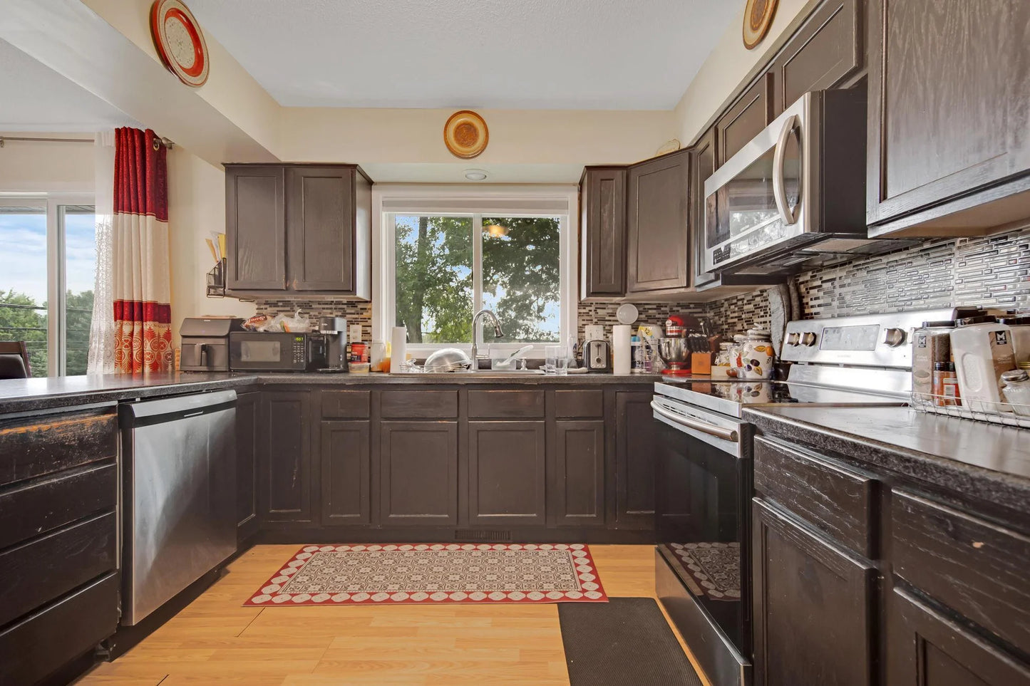 6140 Utah Avenue, New Hope, MN 55428