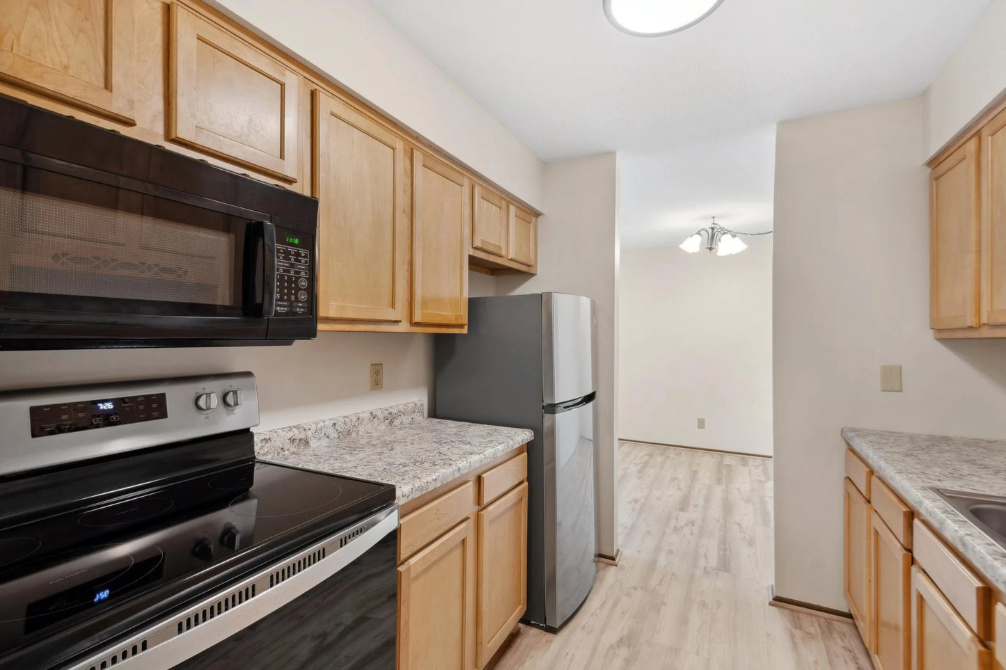 450 Ford Road, Saint Louis Park, MN 55426