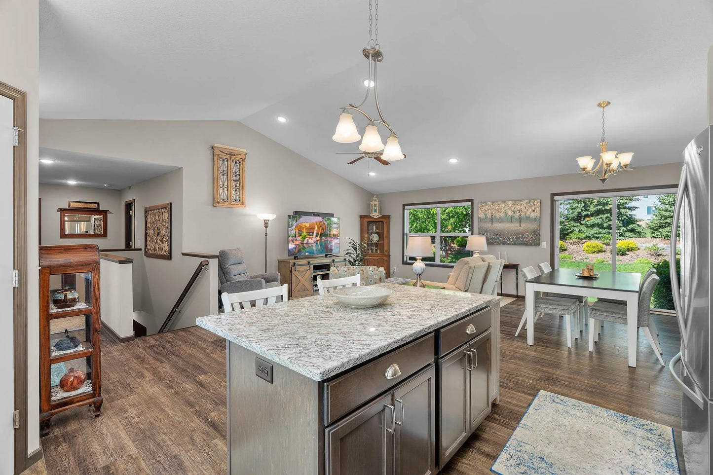 5234 Sundial Lane, Woodbury, MN 55129