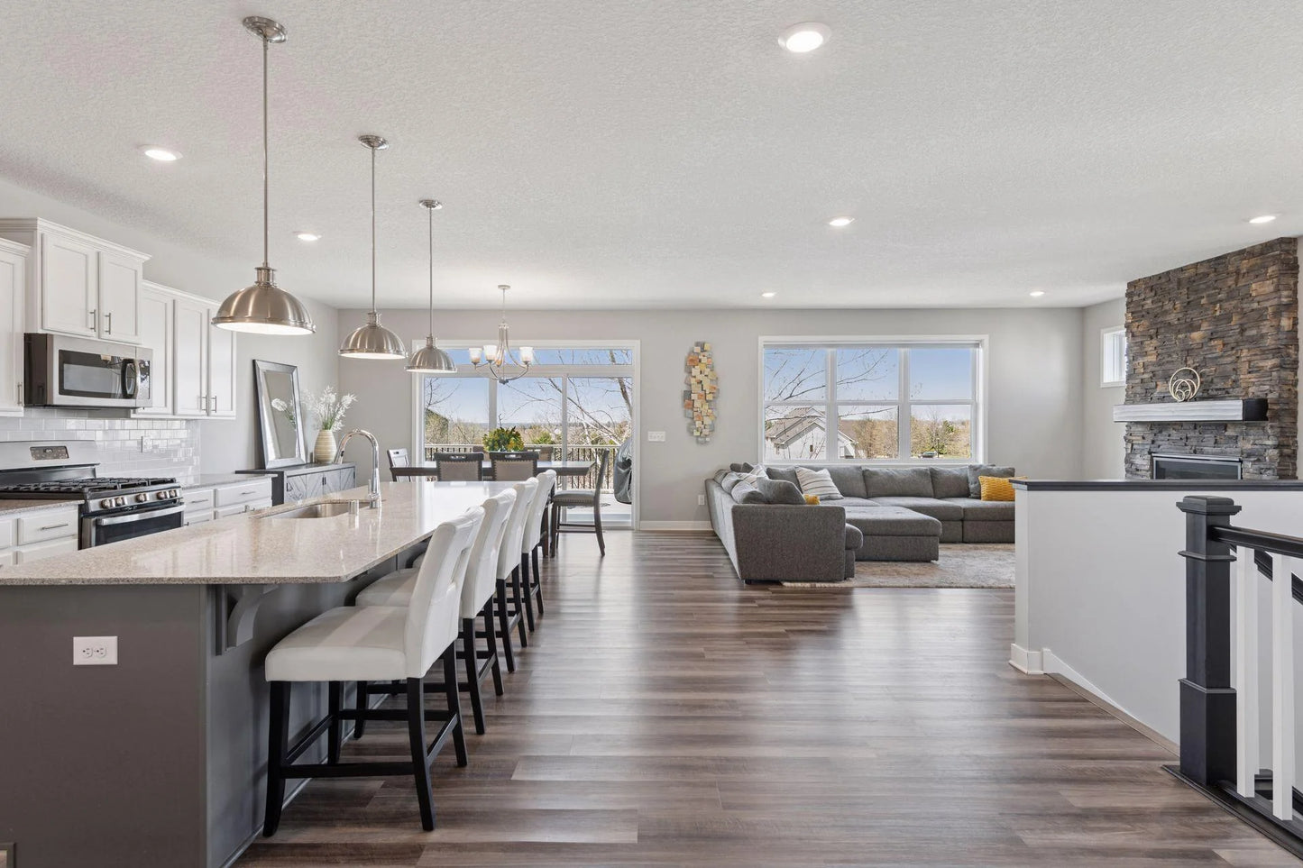 606 Blue Heron Circle, Jordan, MN 55352