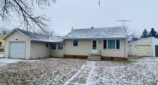 407 Garfield Avenue, Mahnomen, MN 56557